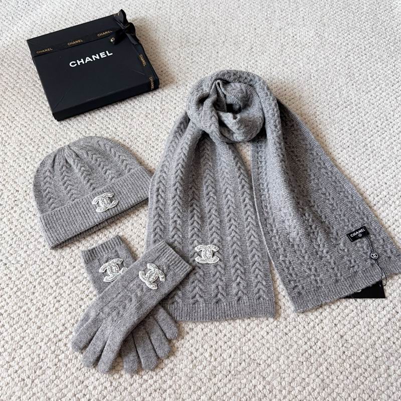 Chanel Scarf Hat Gloves (158)
