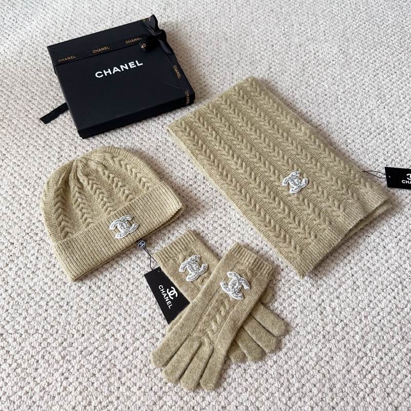 Chanel Scarf Hat Gloves (164)