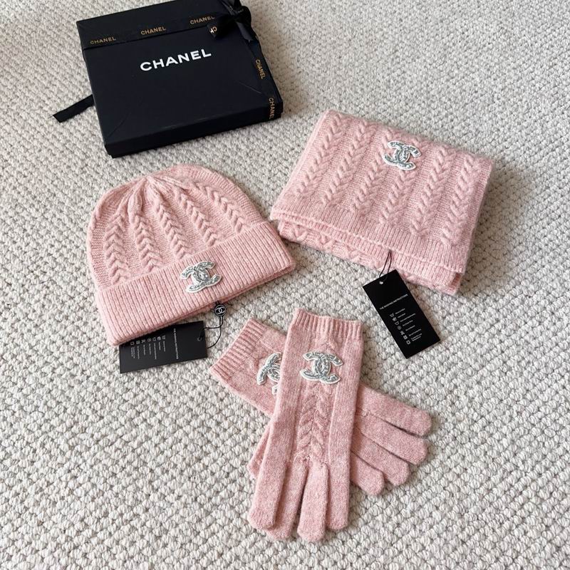 Chanel Scarf Hat Gloves (172)