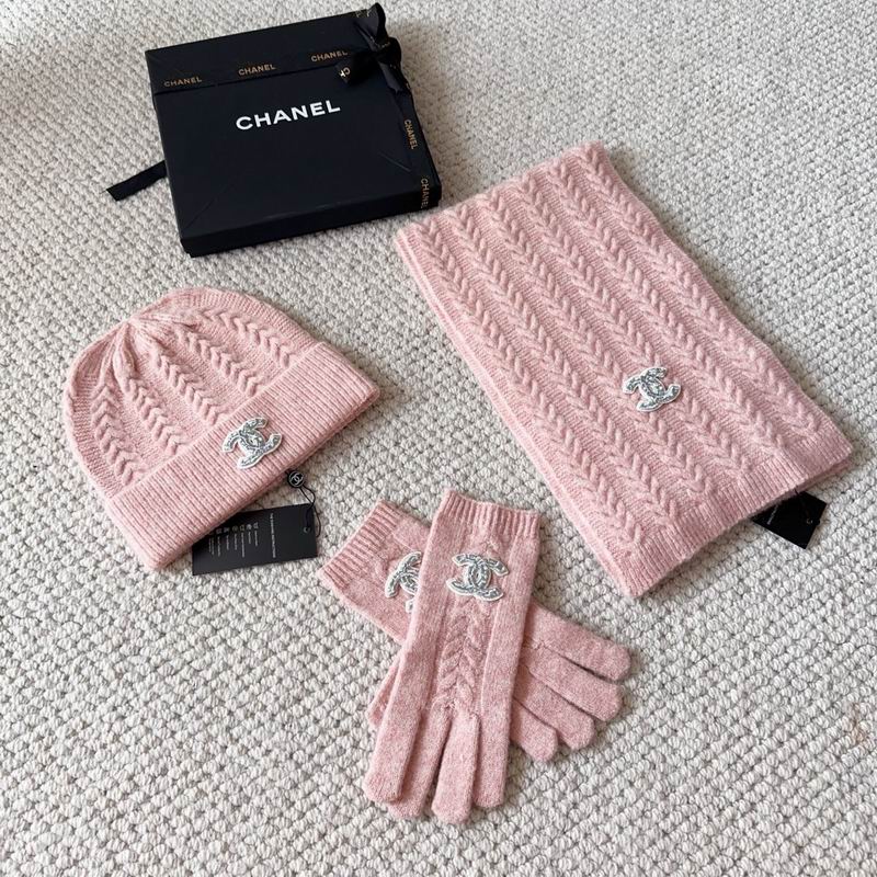 Chanel Scarf Hat Gloves (174)