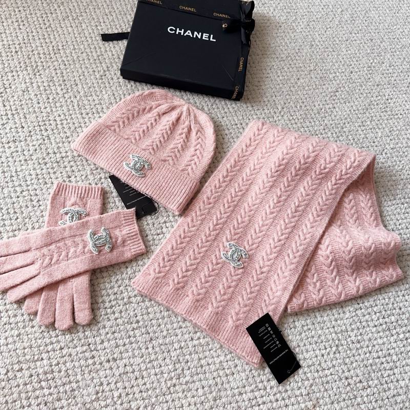 Chanel Scarf Hat Gloves (175)