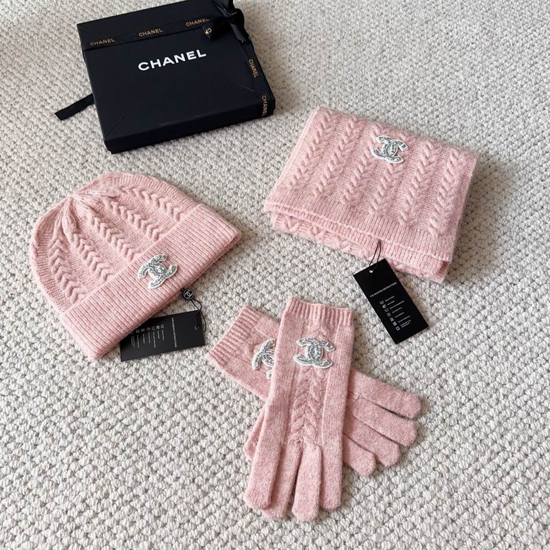 Chanel Scarf Hat Gloves (176)