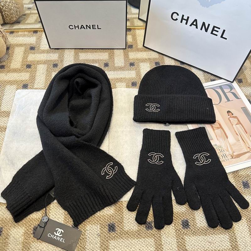 Chanel Scarf Hat Gloves (19)