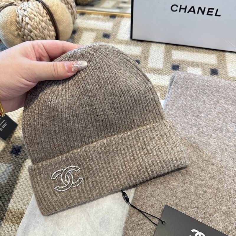 Chanel Scarf Hat Gloves (23)