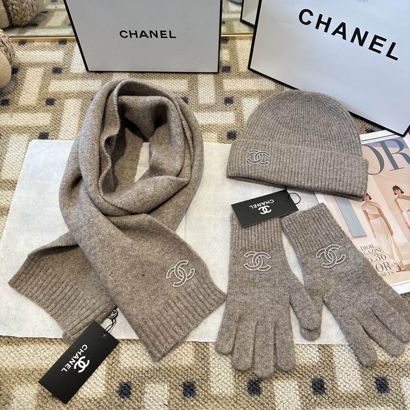 Chanel Scarf Hat Gloves (28)
