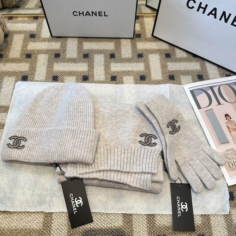 Chanel Scarf Hat Gloves (29)