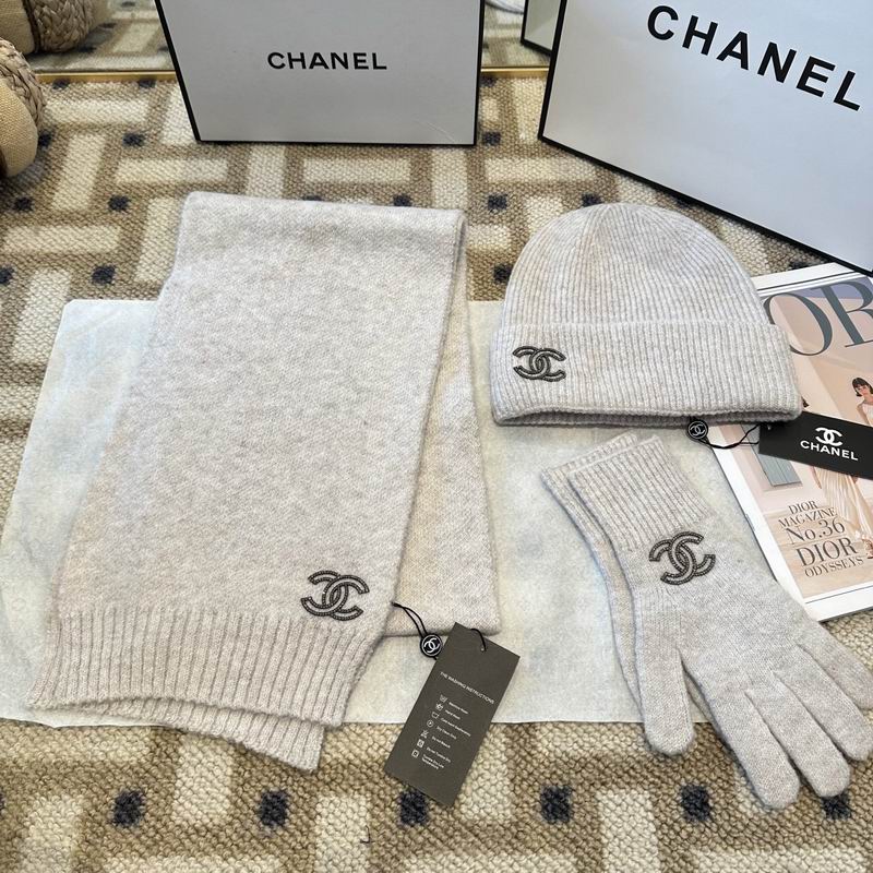Chanel Scarf Hat Gloves (35)