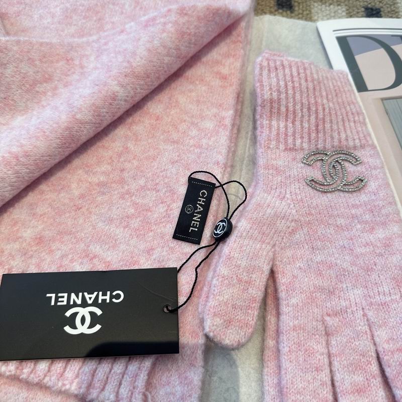 Chanel Scarf Hat Gloves (43)