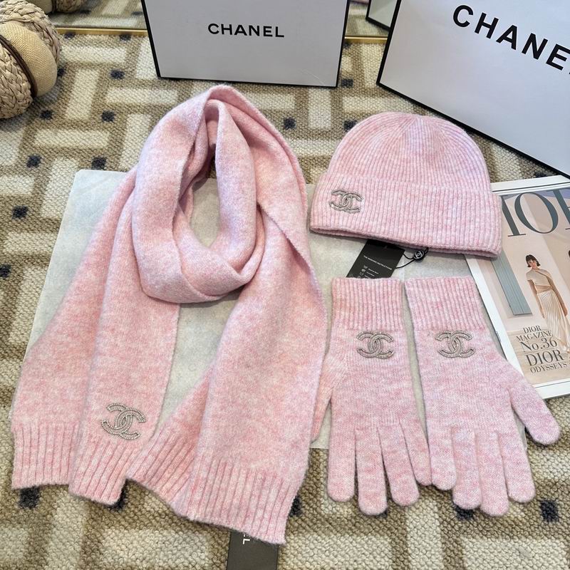 Chanel Scarf Hat Gloves (46)