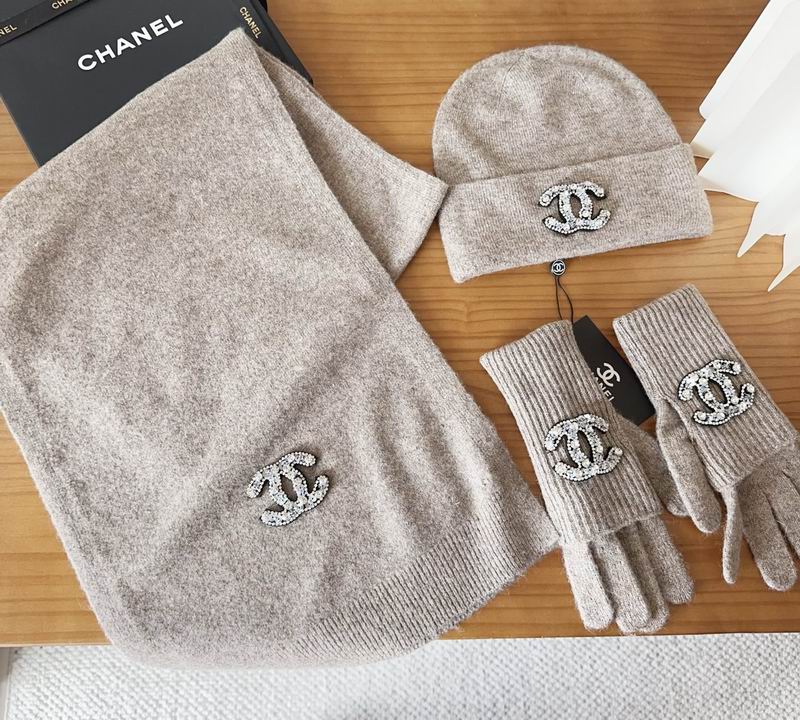 Chanel Scarf Hat Gloves (50)