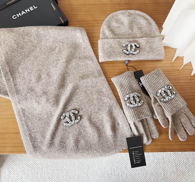 Chanel Scarf Hat Gloves (51)