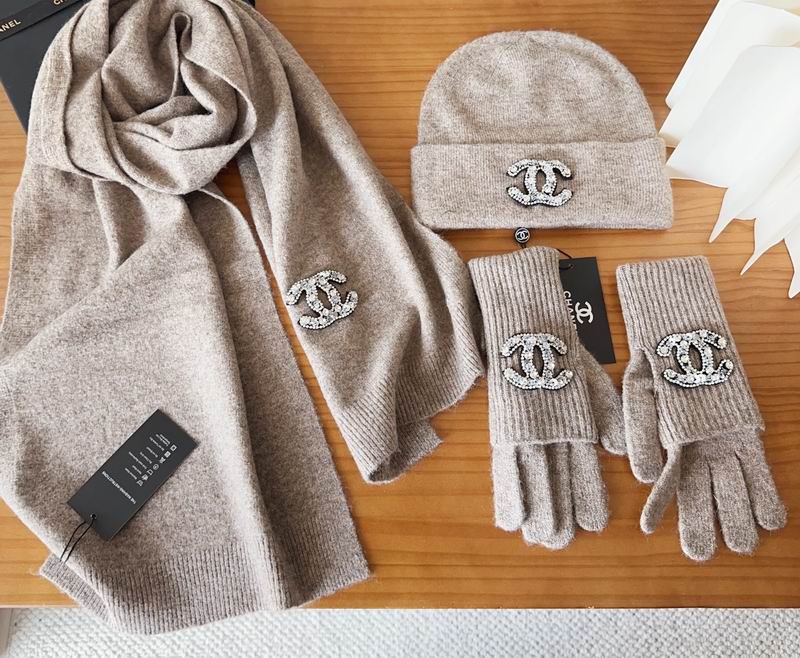 Chanel Scarf Hat Gloves (53)