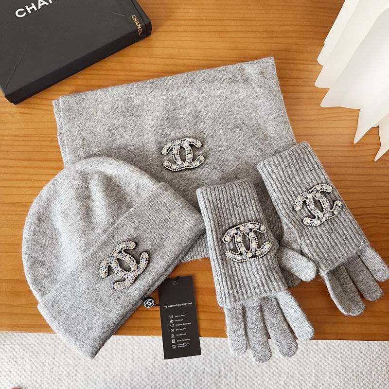 Chanel Scarf Hat Gloves (57)