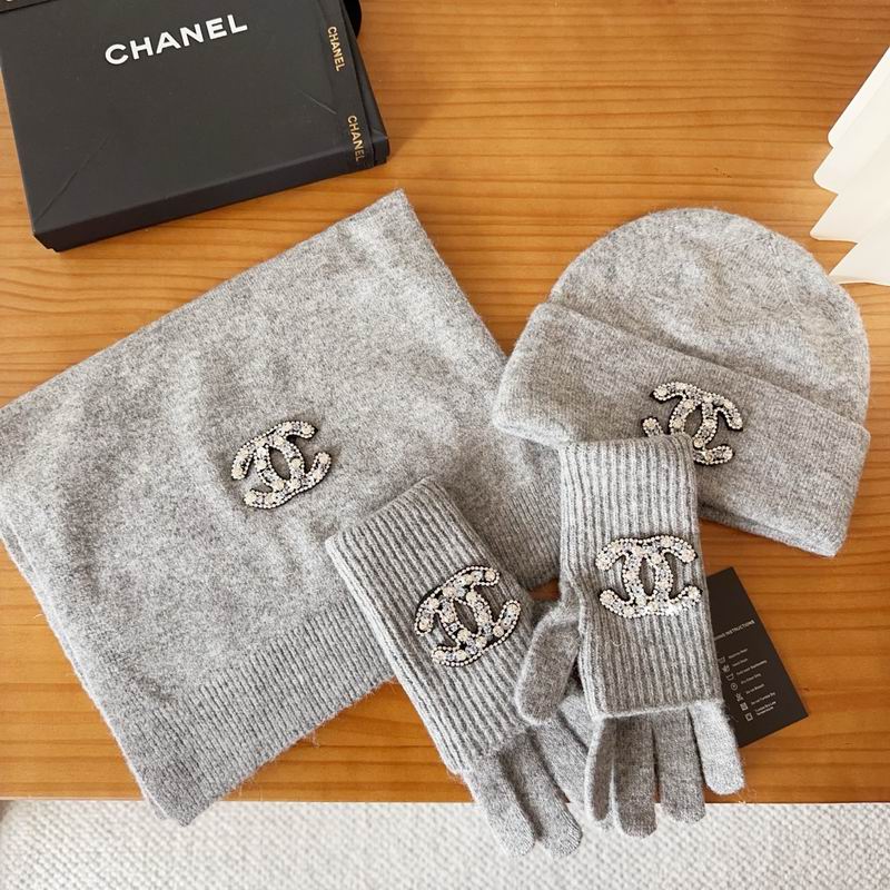 Chanel Scarf Hat Gloves (58)