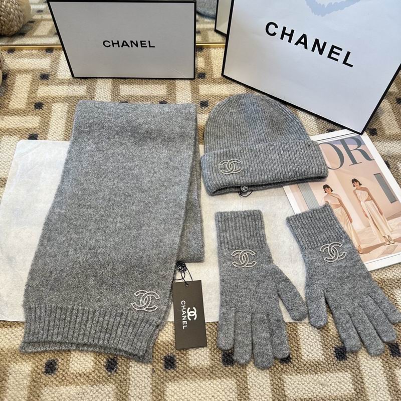 Chanel Scarf Hat Gloves (7)