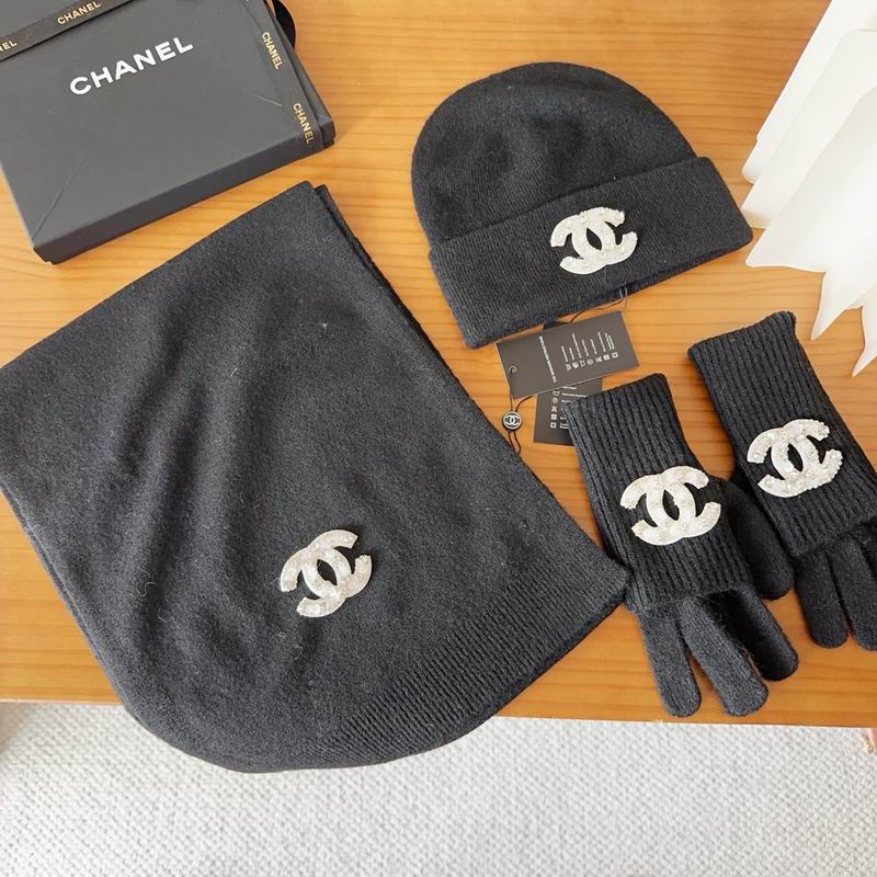 Chanel Scarf Hat Gloves (76)