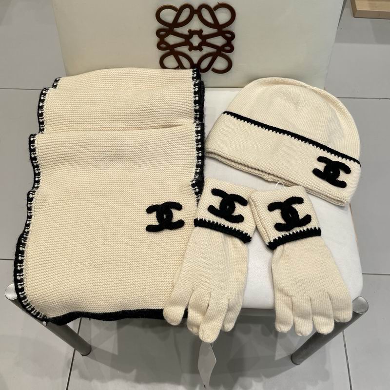 Chanel Scarf Hat Gloves (98)