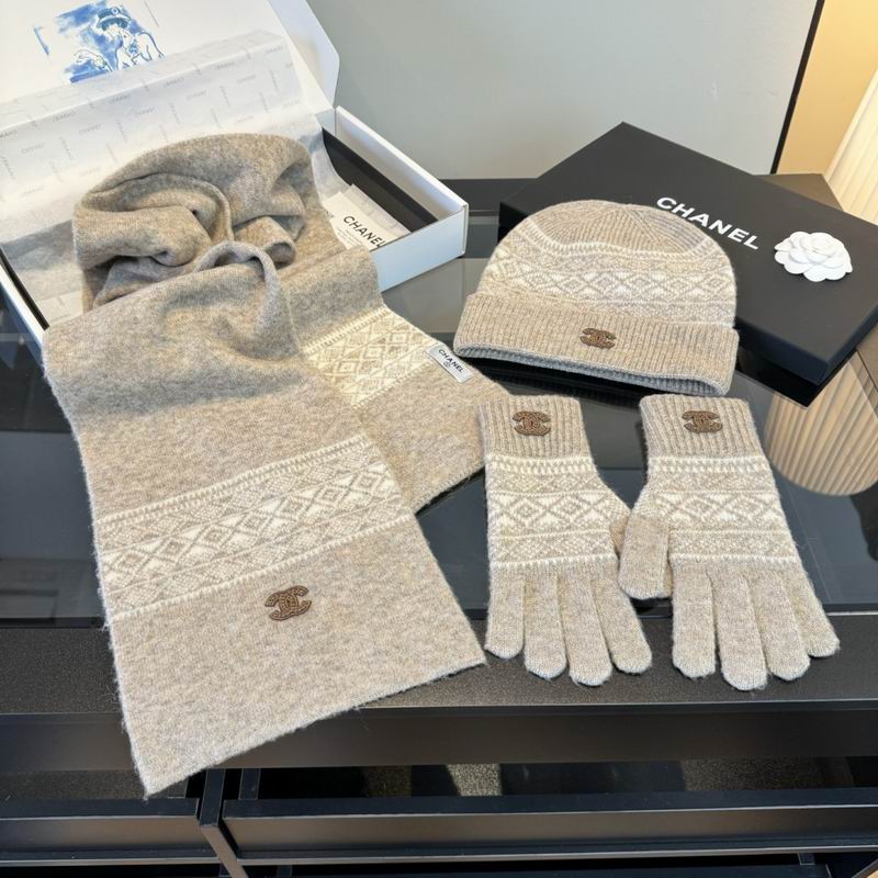 Chanel Scarf Hat Gloves dx (10)