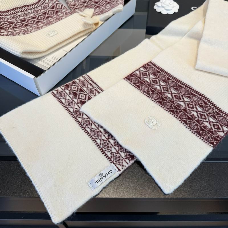 Chanel Scarf Hat Gloves dx (16)