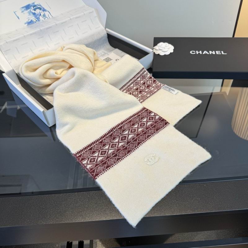 Chanel Scarf Hat Gloves dx (17)