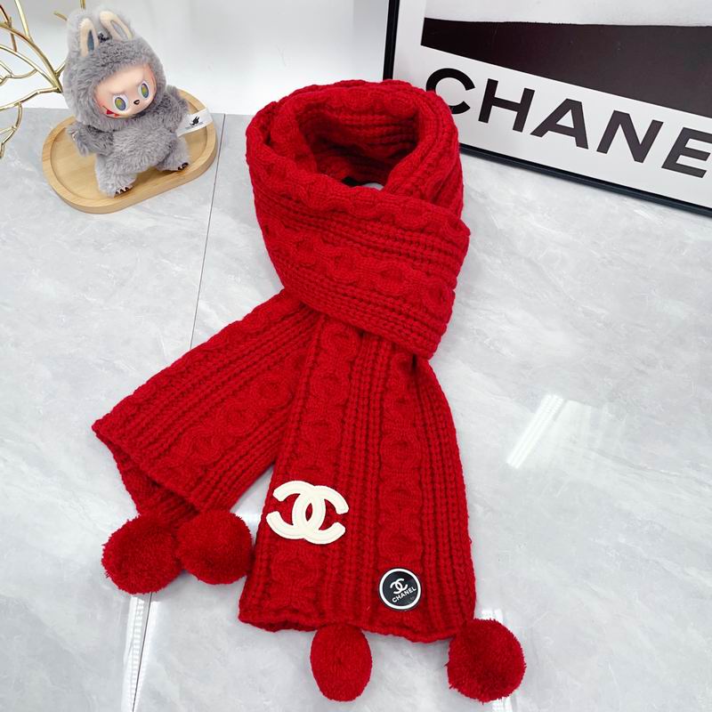 Chanel Scarf dx (240)