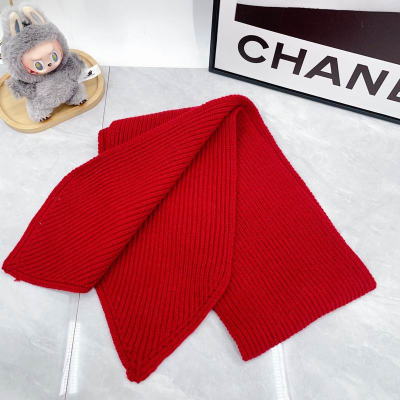 Chanel Scarf dx (256)