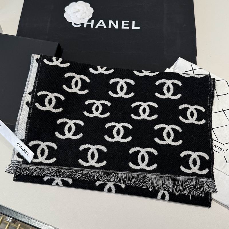 Chanel Scarf hm (11)