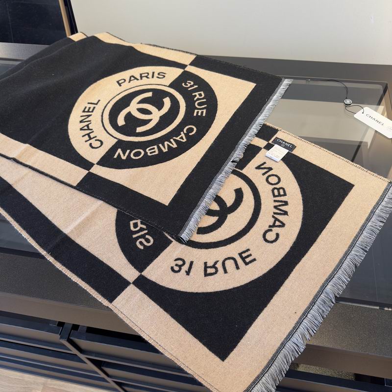 Chanel Scarf hm (3)