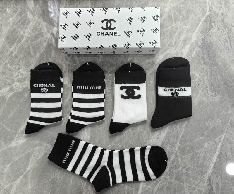 Chanel Socks QY (17)