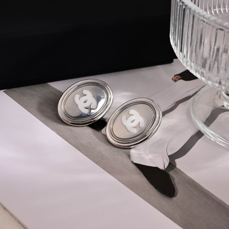 Chanel Suits 10yxx01 (5)