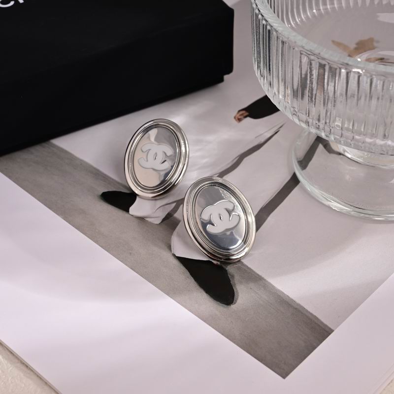 Chanel Suits 10yxx01 (7)