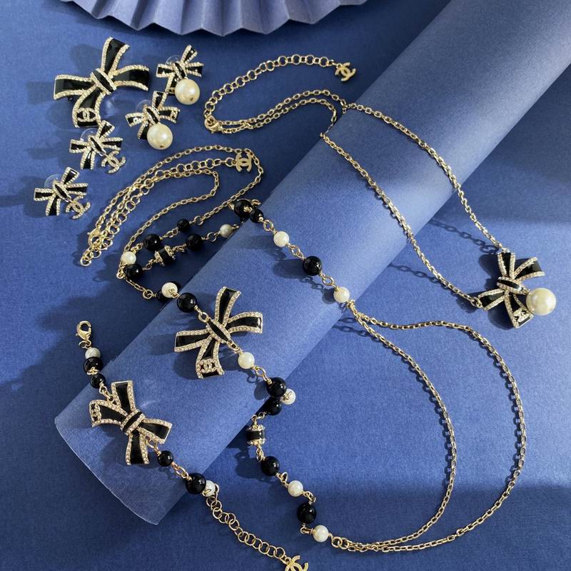 Chanel Suits 10yxx03 (1)