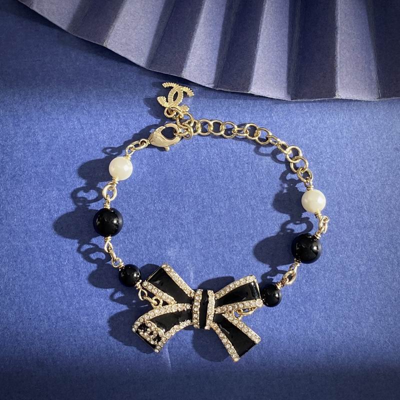 Chanel Suits 10yxx03 (4)