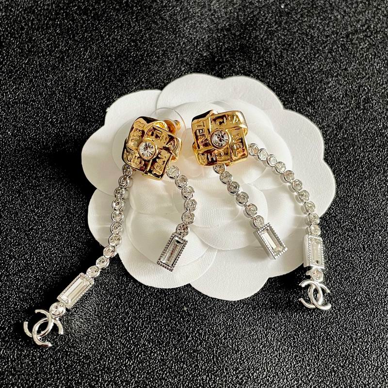 Chanel Suits 10yxx07 (10)