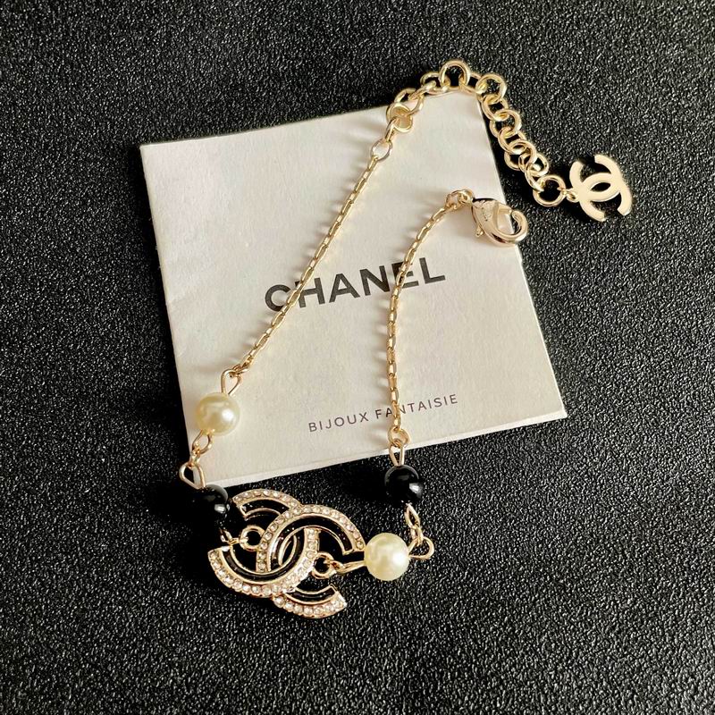 Chanel Suits 10yxx08 (11)