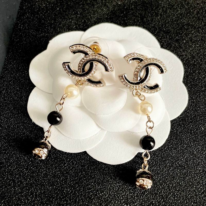 Chanel Suits 10yxx08 (15)