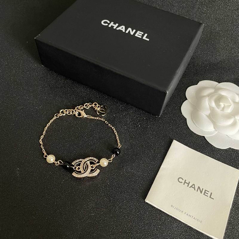 Chanel Suits 10yxx08 (7)