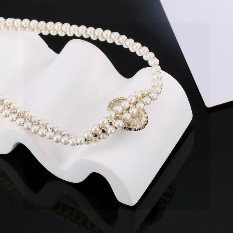 Chanel Suits 10yxx12 (6)