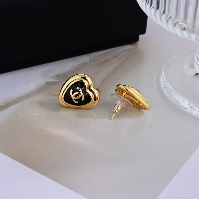 Chanel Suits 10yxx13 (8)