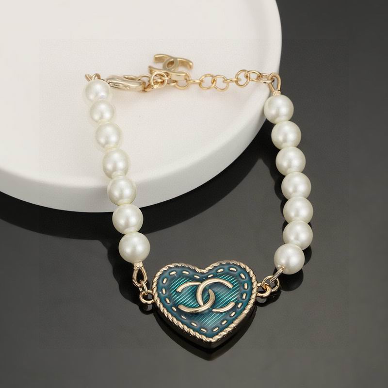 Chanel Suits 10yxx14 (7)