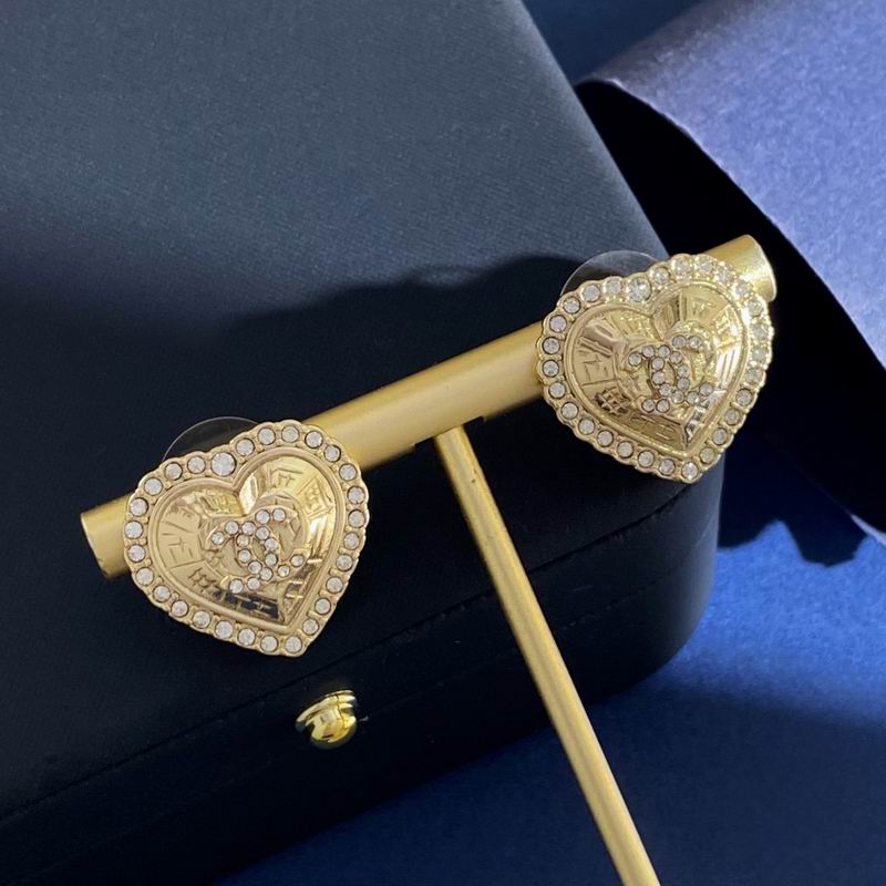 Chanel Suits 10yxx15 (14)