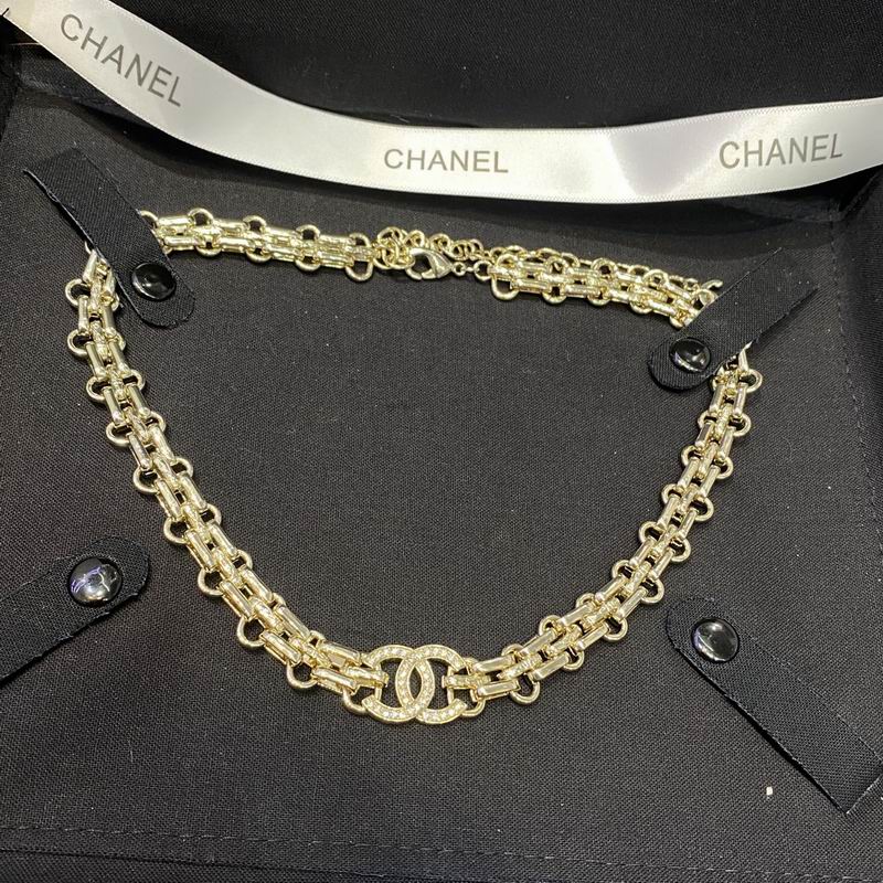 Chanel Suits 11yxx21 (3)