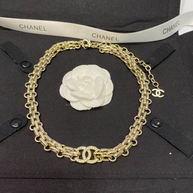 Chanel Suits 11yxx21 (4)