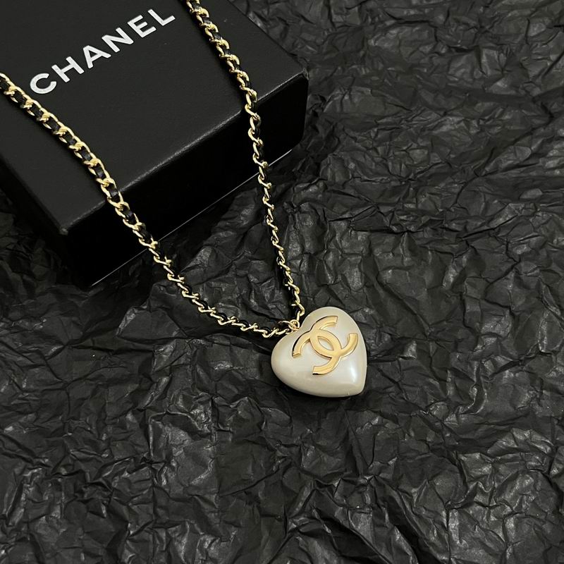 Chanel Suits 12yxx28 (15)