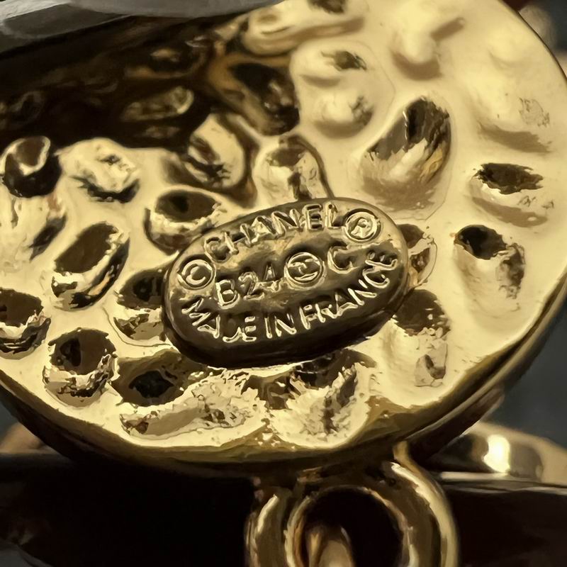 Chanel Suits 12yxx28 (24)