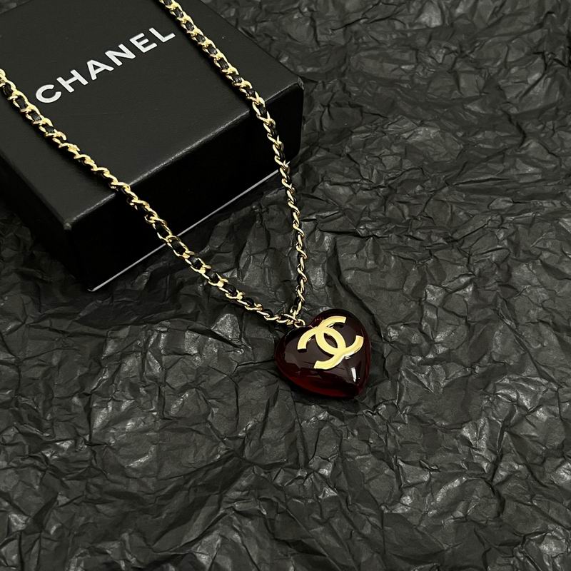 Chanel Suits 12yxx28 (8)