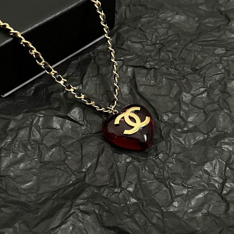 Chanel Suits 12yxx28 (9)