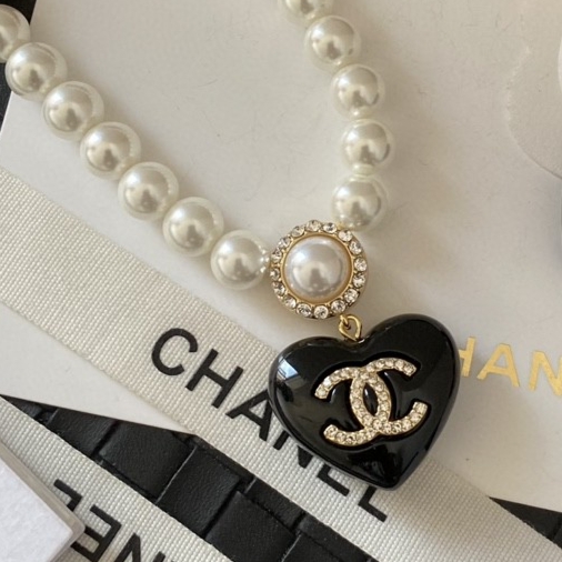 Chanel Suits 12yxx30 (15)