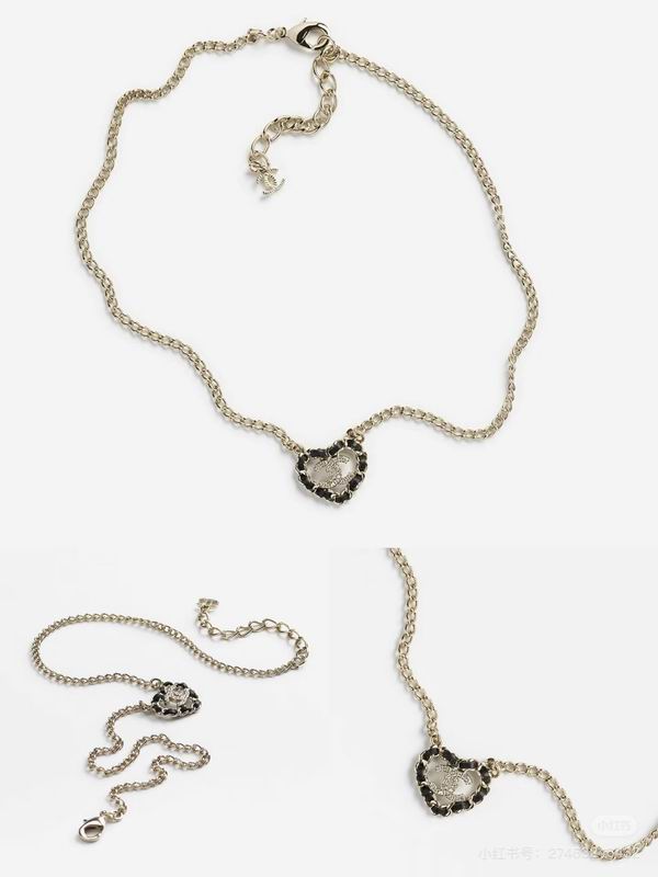 Chanel Suits 12yxx31 (4)