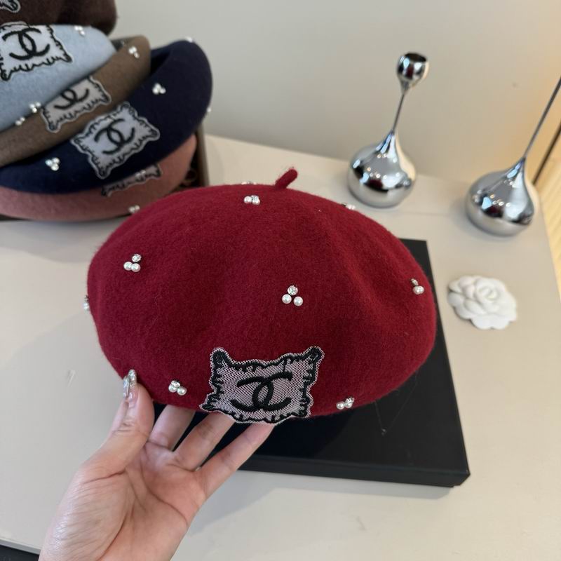 Chanel beret (210)